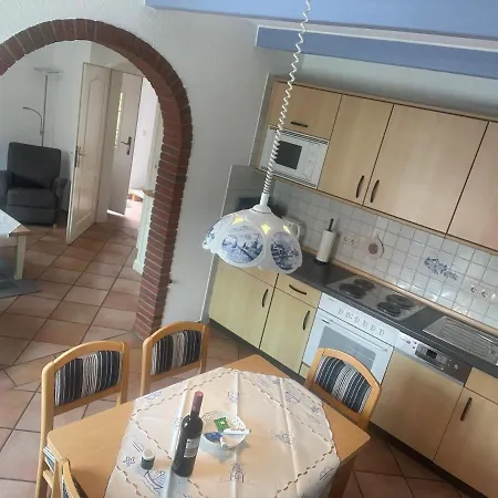 4 **** Friesenhaus *